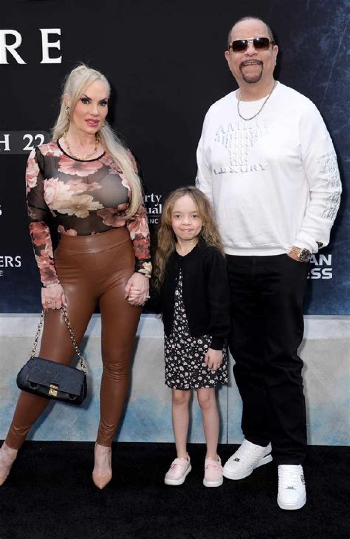 Coco Austin & Daughter Chanel, 6, Twin In Matching Bikinis At Water Park