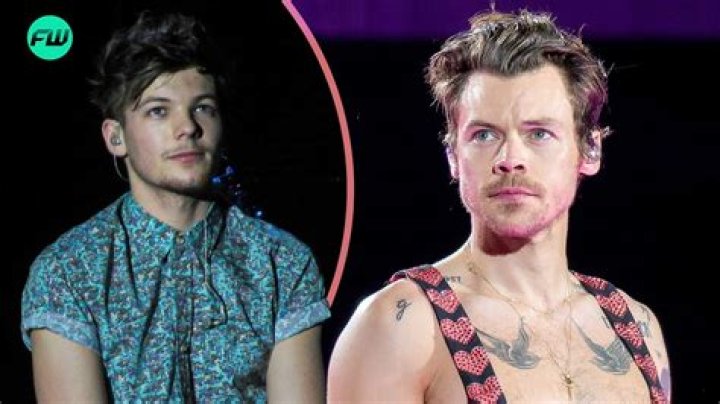 Harry Styles & Louis Tomlinson Hug & More – Hollywood Life