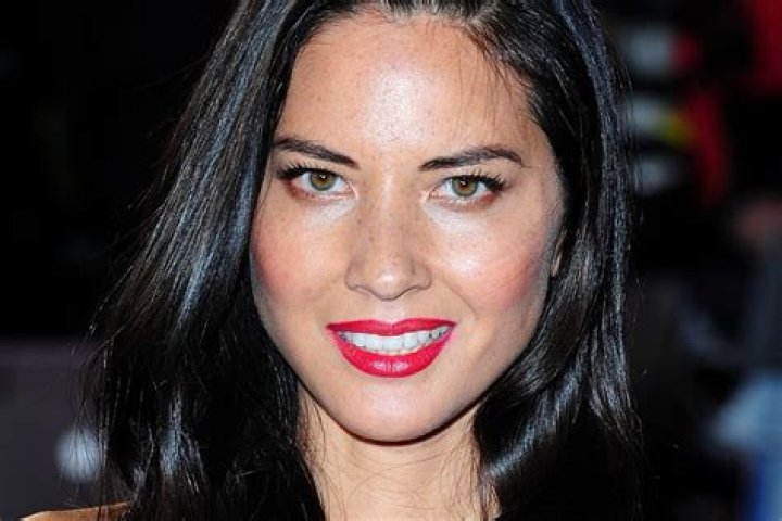 Olivia Munn – Hollywood Life